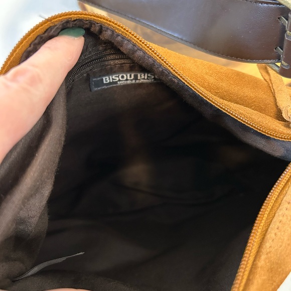 Bisou Bisou Michele Bohbot genuine tan suede small shoulder purse with leaves‎ - Picture 12 of 16